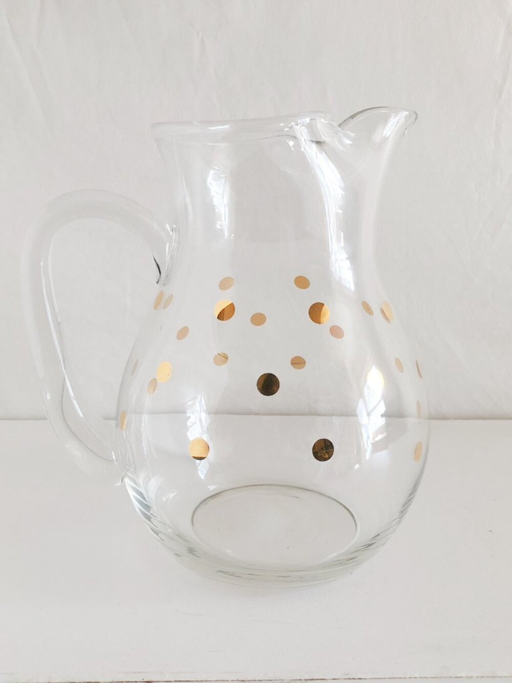 Retro Home Essentials Glass Carafe Iced Tea Pitcher Gold Dot